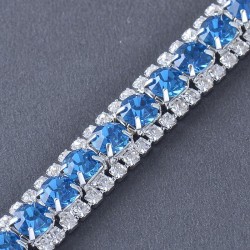 Plaqué argent : Bracelet aux zirconium bleu turquoise sertis