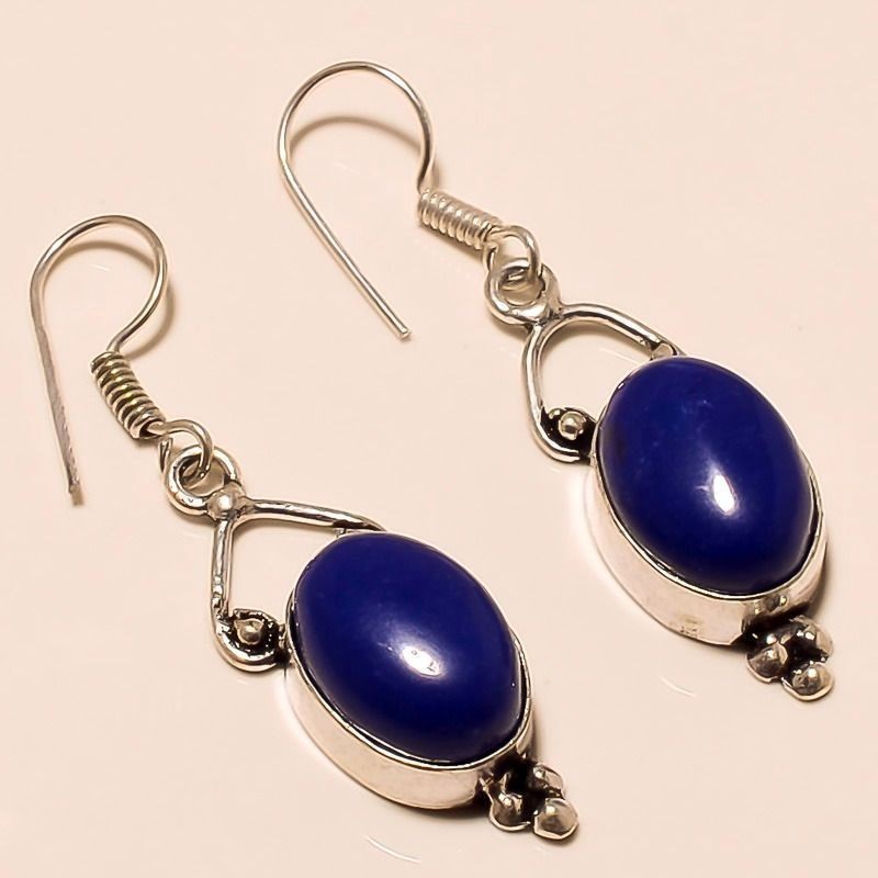 Boucles d’oreilles en Lapis-lazuli montées sur argent .925 sterling