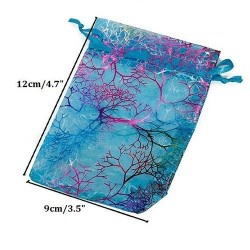 Organza bleu rose or : motifs arbres arabesques... et son petit cordonnet assorti
Matériaux utilisés: Organza

Très jolies po