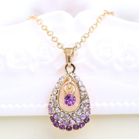 Collier  forme goutte