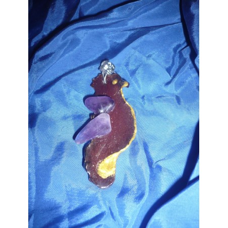 pendentifs sculptés améthyste hippocampe