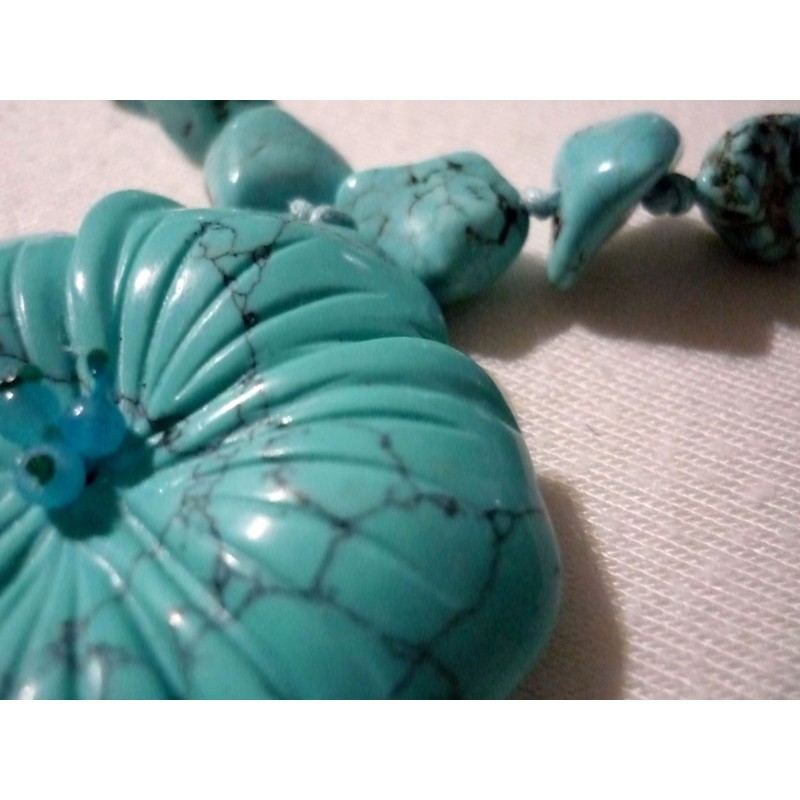 Collier Turquoise somptueux FAIT MAIN et PIECE UNIQUE
