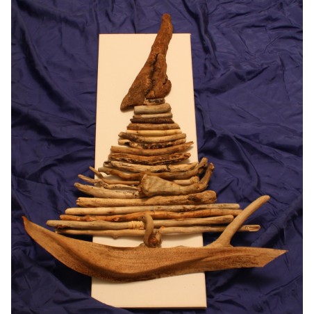 Bateau Voilier en bois flotté  sur chassis