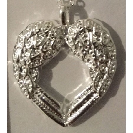 pendentif ange gardien veille sur vous en vous entourant de ses aile d'ange en forme de coeur