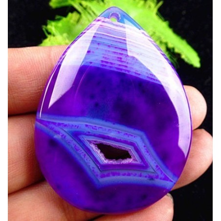 54X41x7mm Pendentif AGATE VIOLET FUSHIA superbe monté avec sa bélière - livré avec son cordon de cuir noir