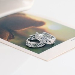 Plaqué Or blanc 14Ct - Boucles d'oreilles ajourées