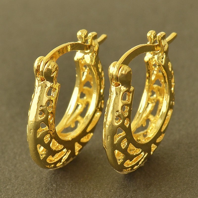 Or 9ct pour ces boucles d'oreilles magnifique - Créoles en vrille