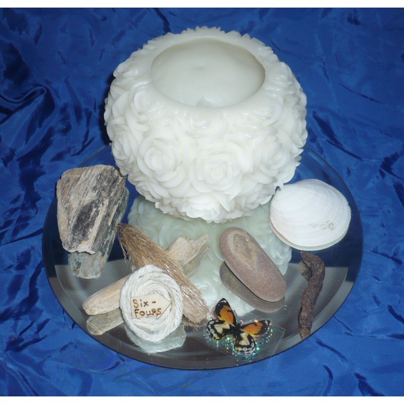 KIT  Miroir rond avec son photophore en cire avec ses pétales de roses moulées