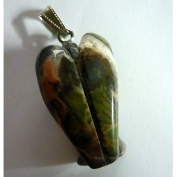 très joli pendentif en Jaspe Vert Indien aux couleurs superbes