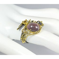 Pierre principale: Chalcedony cabochon rose  Naturelle
Traitement pierre principale: Non
Citrine
carats (TCW): 50.05
Argent 