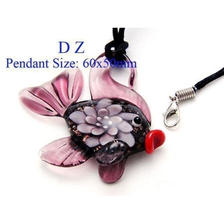 Superbe pendentif POISSON en verre. Divers coloris. D'autres modèles. Collier