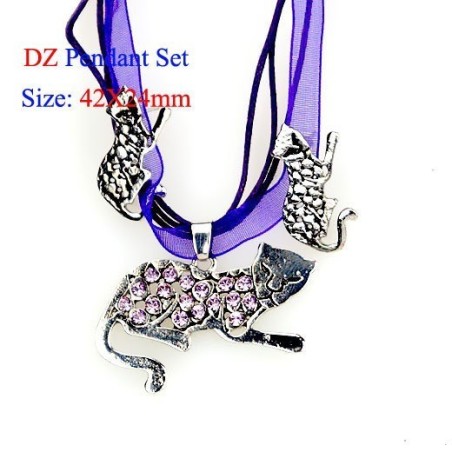 Superbe PANTHERE VIOLETTE