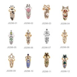 Bague d'ongle : Idéal pour les spécialistes professionnels des ongles Nail Art ou débutants.
Compatible avec les ongles naturel