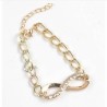 Bracelet " Infini" doré et ses strass