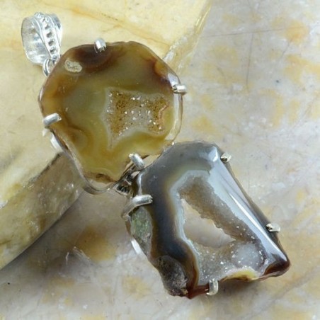 Argent .925 non poinçonné :Agate double médaillons gris beige paillettes cristaux brillantes naturelles